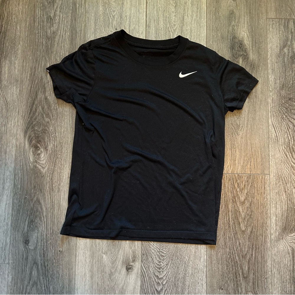Women’s Black Nike Tee